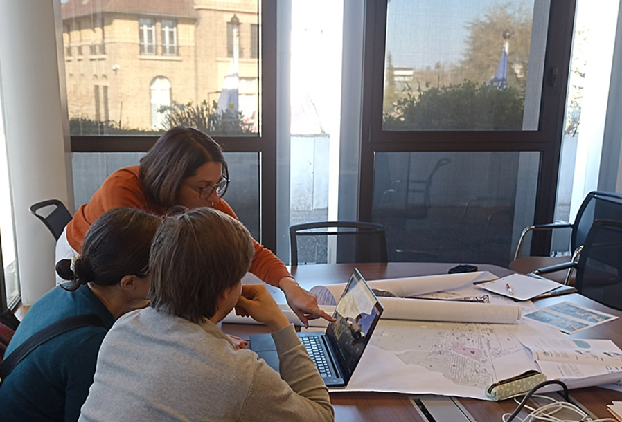 Séance de conseil aux particuliers à Vélizy