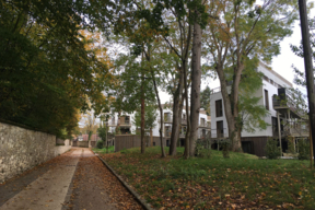 Sente et logements à Bailly (Yvelines)